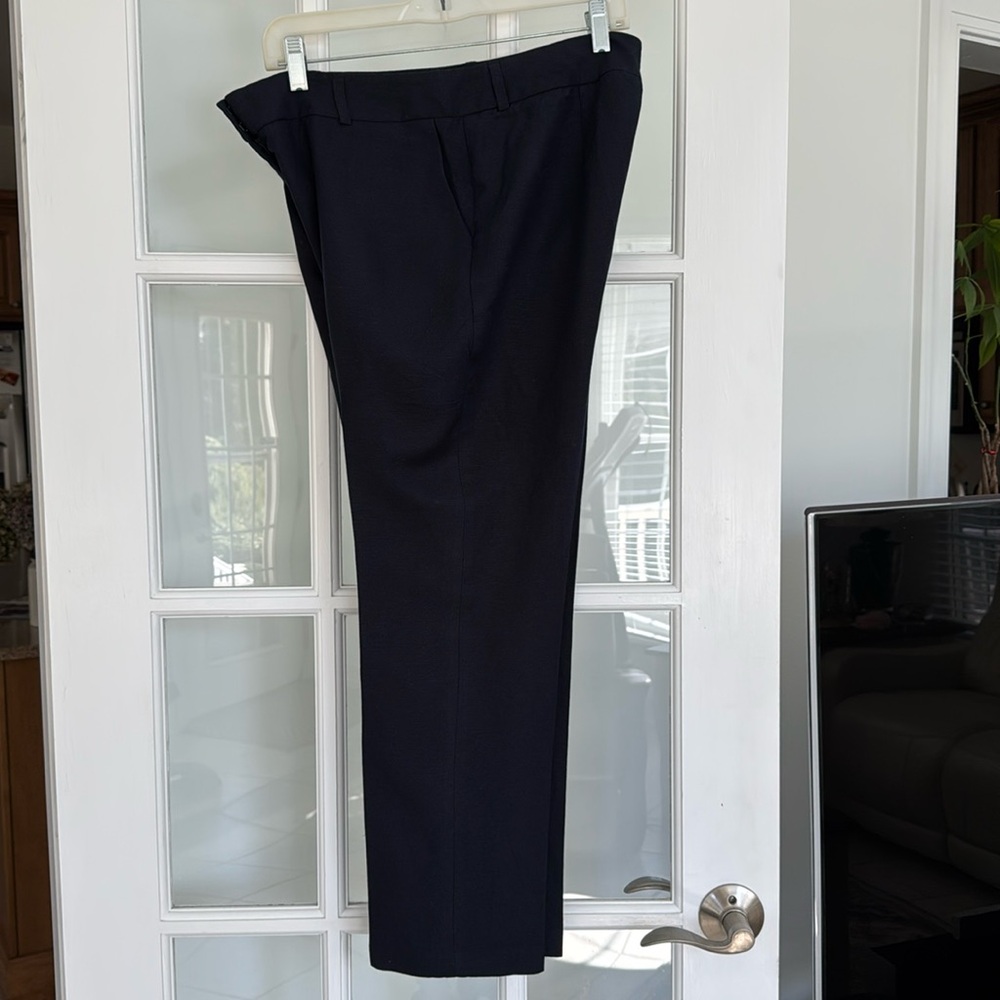 Calvin Klein navy tailored linen blend summer-weight slacks, size 12P. EUC.